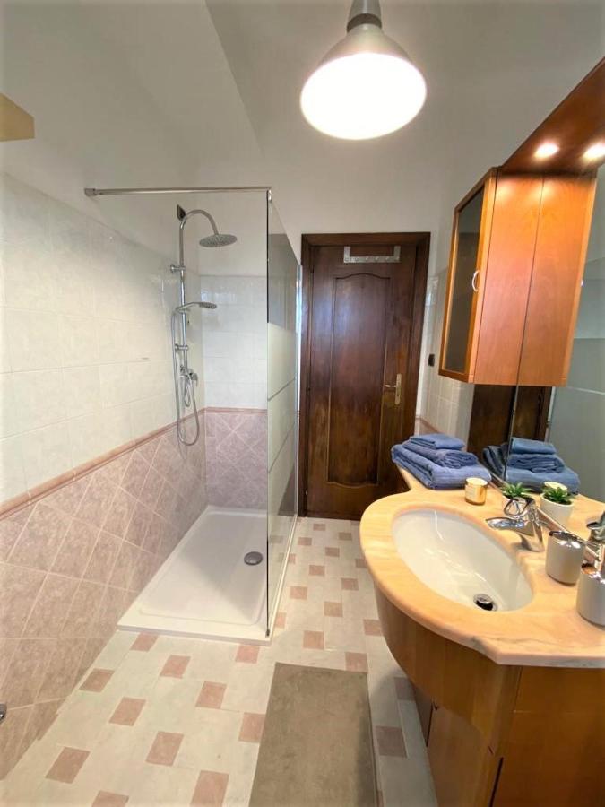 Casa Viola A 900 Mt Dalla Staz. Centrale Pescara Exteriér fotografie