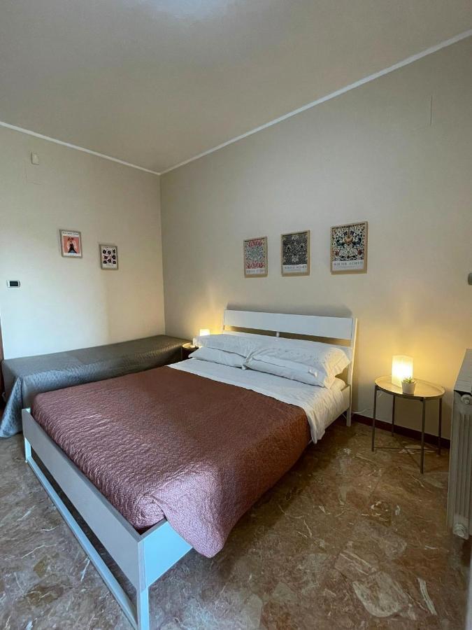 Casa Viola A 900 Mt Dalla Staz. Centrale Pescara Exteriér fotografie